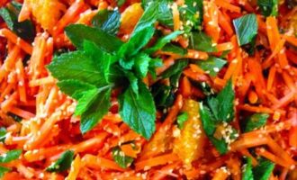Салат с кунжутом