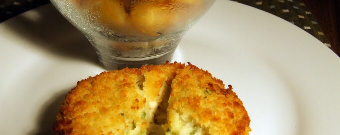 Рыбные котлеты с сыром