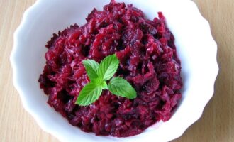 Икра из сырой свеклы