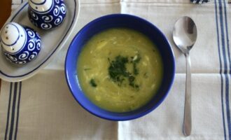 Суп-пюре из кабачков с сыром