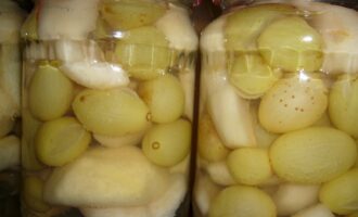 Компот из яблок с виноградом на зиму
