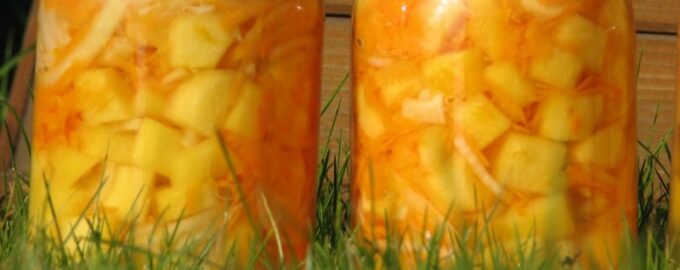 Cалат на зиму из кабачков и моркови