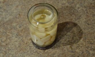 Маринованный чеснок с медом
