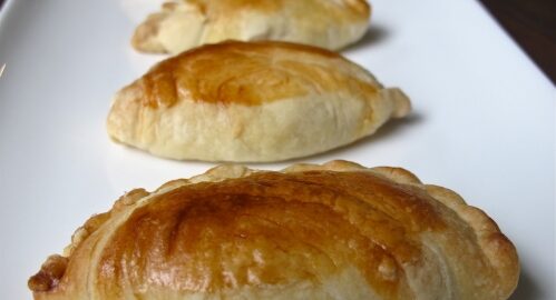 Слоеные булочки с вареньем