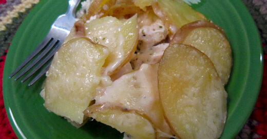 Куриная грудка с картошкой в духовке