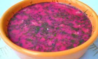 Холодный борщ с маринованной свеклой