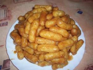 Торт из кукурузных палочек со сгущенкой