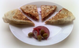 Тортилья с начинкой