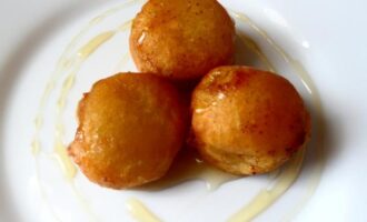 Жареные бананы в кляре