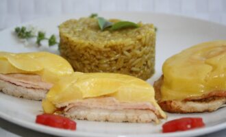 Свинина с ананасами