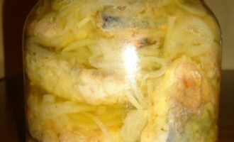 Маринованная жареная рыба