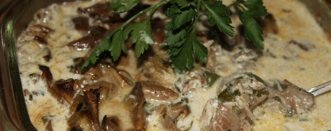 Куриная грудка с вешенками