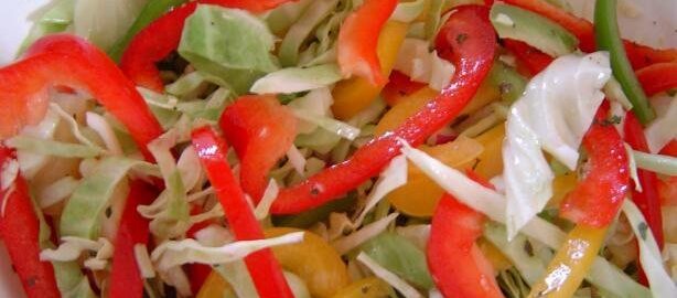 Капуста, маринованная с болгарским перцем
