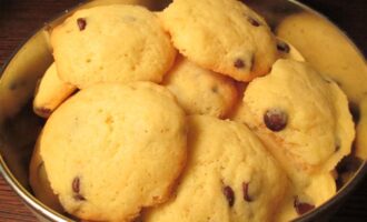 Печенье с кусочками шоколада