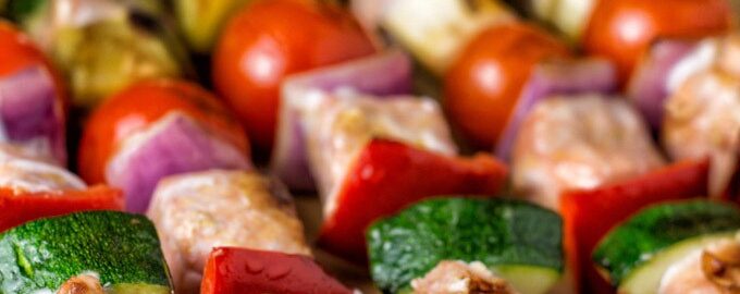 Шашлык из красной рыбы под апельсиновым маринадом