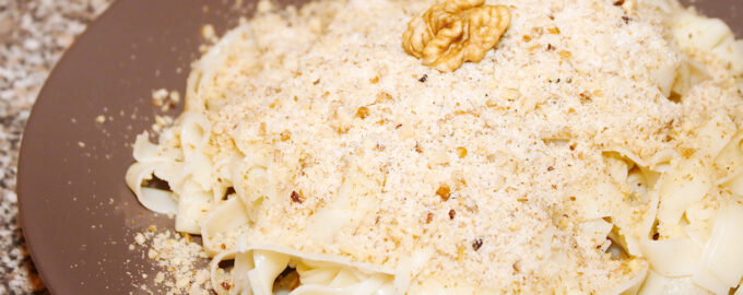 Макароны с орехами