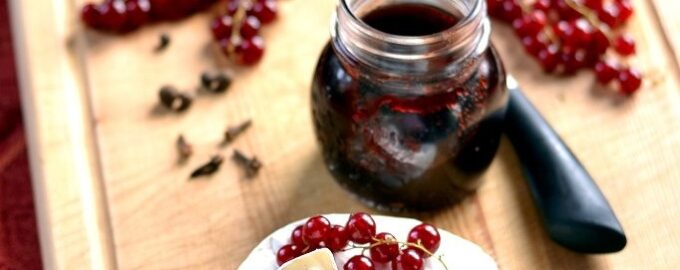 Чатни из красной смородины