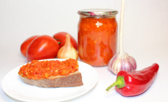 Домашняя Аджика. Самый простой и вкусный рецепт без уксуса