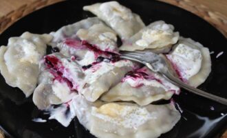 Вареники с черникой