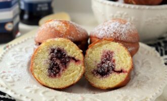 Пончики с джемом
