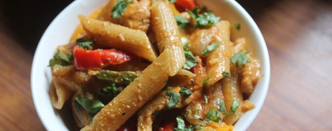 Макароны с курицей по-мексикански