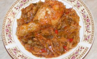 Капуста с курицей