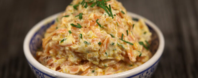Морковь с орехами