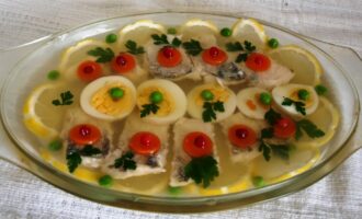Судак заливной