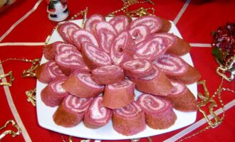 Свекольные рулеты