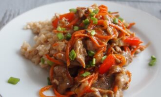 Свинина с овощами по-китайски