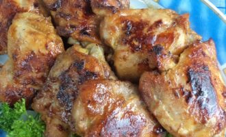Куриные бедра с медом