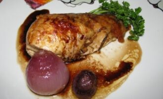 Курица, запеченная с розмарином и бальзамическим уксусом