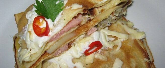 Блины с грибами и ветчиной
