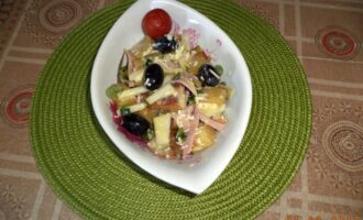 Картофельный салат с горчичным соусом