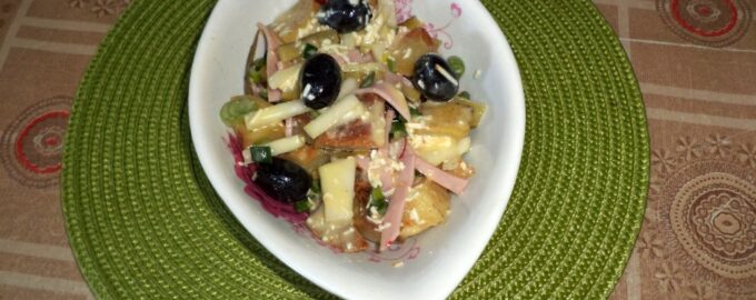 Картофельный салат с горчичным соусом