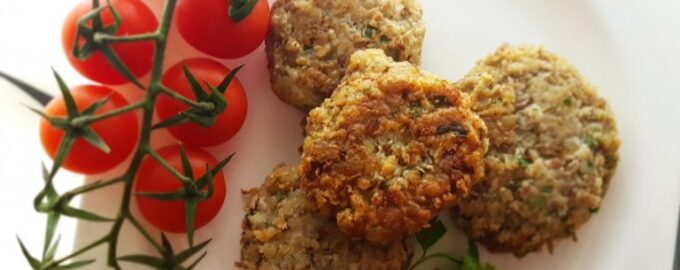 Котлеты из чечевицы и картофеля