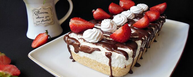 Чизкейк с клубникой