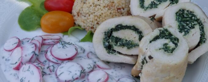 Куриные рулеты со шпинатом