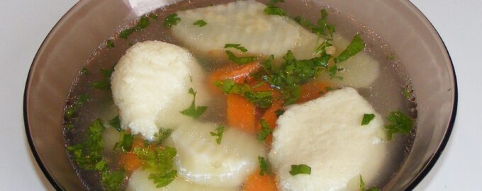 Суп из индейки с клецками