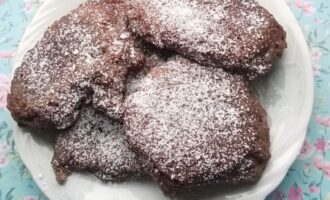 Оладьи из груш с какао