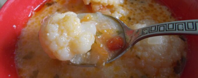Овощной суп с цветной капустой