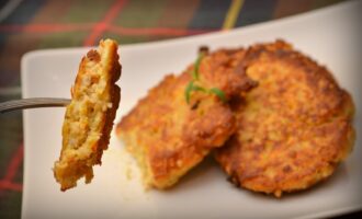 Котлеты из вареной курицы