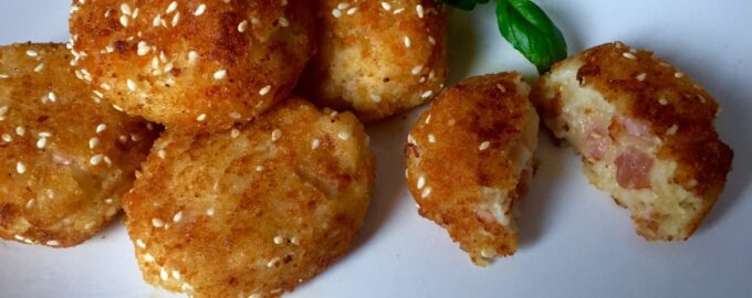 Картофельные шарики с беконом