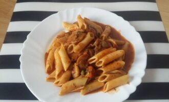 Макароны с грибами