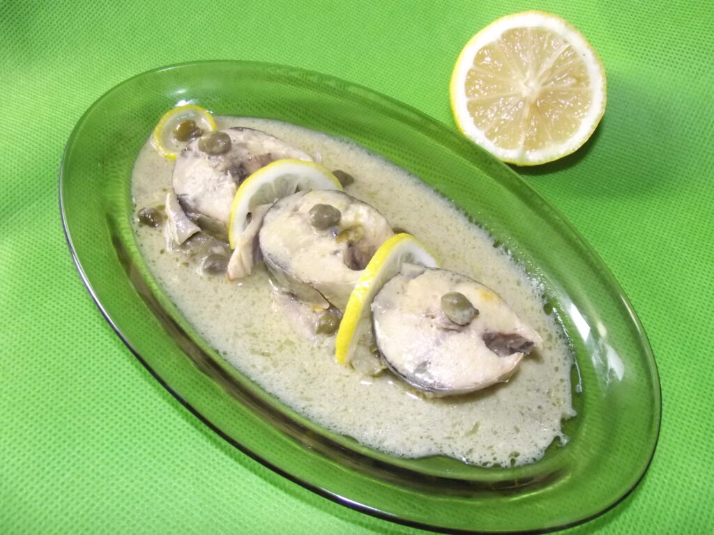 Скумбрия, запеченная в горчичном соусе