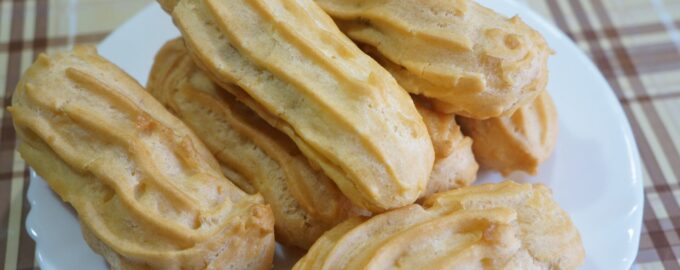 Эклеры со сгущенкой домашние