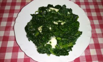 Шпинат с сыром
