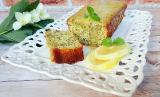 Лимонный кекс с маком