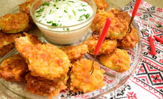 Кабачки в кукурузных хлопьях