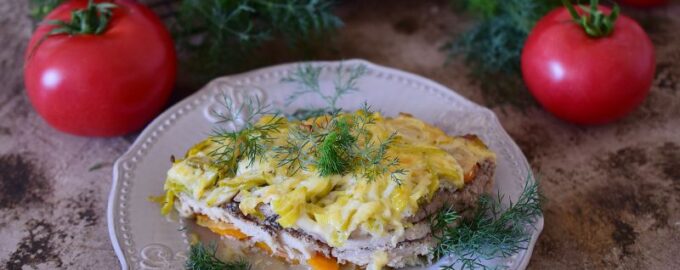 Свиная отбивная с овощами